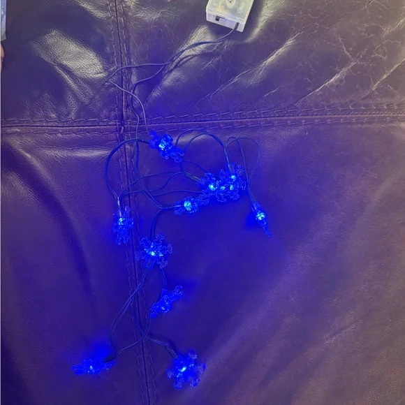 Blue Snowflake String Lights - Picture 2 of 2